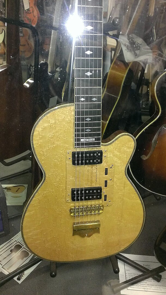 Lenny
                              Breau's 7-String Guitar
