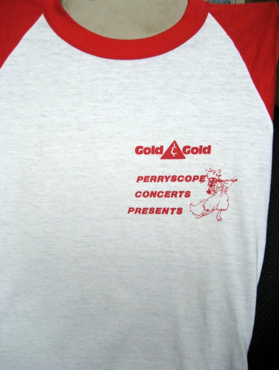 Gold & Gold Perryscope Concerts
                              Presents