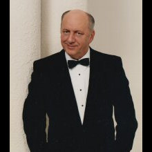 Gary Gross